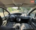 Серый Рено Сценик, объемом двигателя 1.6 л и пробегом 280 тыс. км за 5200 $, фото 5 на Automoto.ua