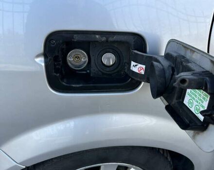 Серый Рено Сценик, объемом двигателя 1.6 л и пробегом 265 тыс. км за 4500 $, фото 22 на Automoto.ua