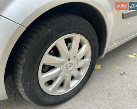 Рено Сценік 2007 у Житомирі на Automoto.ua Сірий Рено Сценік, об'ємом двигуна 1.9 л та пробігом 192 тис. км за 5200 $, фото 13 на Automoto.ua