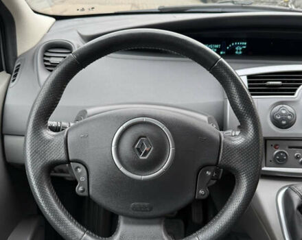 Серый Рено Сценик, объемом двигателя 1.6 л и пробегом 230 тыс. км за 5699 $, фото 32 на Automoto.ua