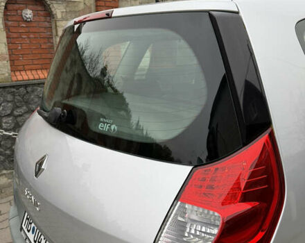 Серый Рено Сценик, объемом двигателя 1.6 л и пробегом 230 тыс. км за 5699 $, фото 75 на Automoto.ua