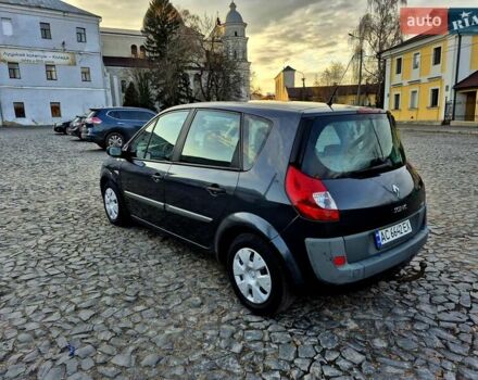 Серый Рено Сценик, объемом двигателя 1.6 л и пробегом 200 тыс. км за 4650 $, фото 6 на Automoto.ua