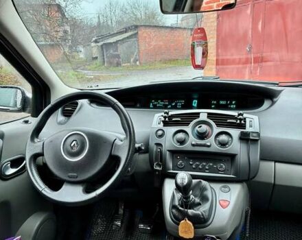 Серый Рено Сценик, объемом двигателя 1.6 л и пробегом 195 тыс. км за 4999 $, фото 9 на Automoto.ua