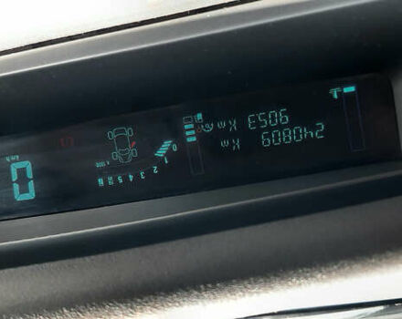 Серый Рено Сценик, объемом двигателя 1.6 л и пробегом 240 тыс. км за 5450 $, фото 31 на Automoto.ua