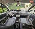 Сірий Рено Сценік, об'ємом двигуна 1.6 л та пробігом 203 тис. км за 5300 $, фото 74 на Automoto.ua