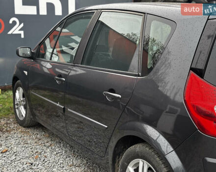 Серый Рено Сценик, объемом двигателя 1.6 л и пробегом 203 тыс. км за 5300 $, фото 4 на Automoto.ua