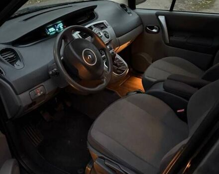 Сірий Рено Сценік, об'ємом двигуна 1.6 л та пробігом 190 тис. км за 5600 $, фото 25 на Automoto.ua