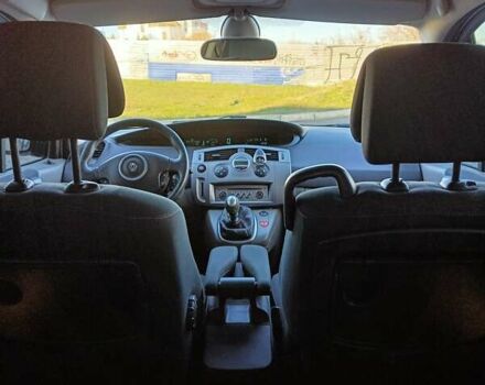 Сірий Рено Сценік, об'ємом двигуна 1.5 л та пробігом 303 тис. км за 5700 $, фото 8 на Automoto.ua