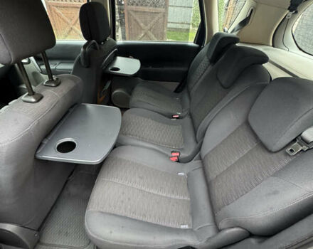 Серый Рено Сценик, объемом двигателя 1.6 л и пробегом 187 тыс. км за 5499 $, фото 7 на Automoto.ua