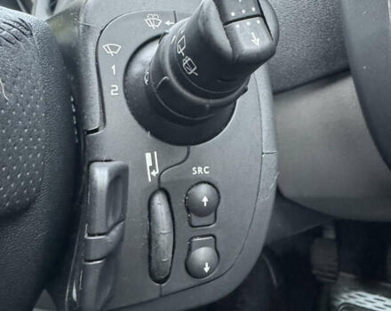 Серый Рено Сценик, объемом двигателя 1.6 л и пробегом 188 тыс. км за 4899 $, фото 25 на Automoto.ua