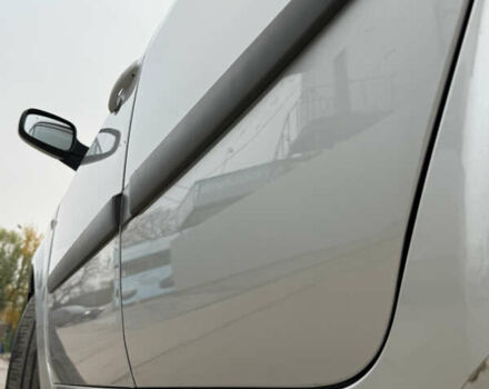 Серый Рено Сценик, объемом двигателя 1.6 л и пробегом 230 тыс. км за 5699 $, фото 76 на Automoto.ua