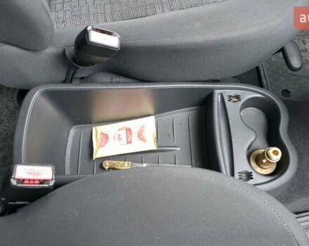 Серый Рено Сценик, объемом двигателя 1.6 л и пробегом 212 тыс. км за 6300 $, фото 39 на Automoto.ua