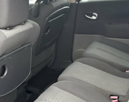 Серый Рено Сценик, объемом двигателя 1.6 л и пробегом 203 тыс. км за 5300 $, фото 26 на Automoto.ua