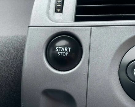 Серый Рено Сценик, объемом двигателя 1.5 л и пробегом 303 тыс. км за 5500 $, фото 12 на Automoto.ua