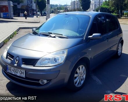 Серый Рено Сценик, объемом двигателя 2 л и пробегом 239 тыс. км за 6500 $, фото 2 на Automoto.ua