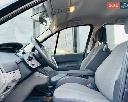 Сірий Рено Сценік, об'ємом двигуна 1.6 л та пробігом 155 тис. км за 6399 $, фото 15 на Automoto.ua