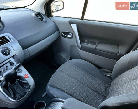 Рено Сценик 2007 в Виннице на Automoto.ua Серый Рено Сценик, объемом двигателя 2 л и пробегом 176 тыс. км за 6399 $, фото 64 на Automoto.ua