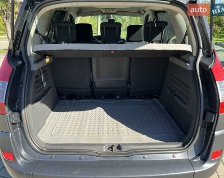 Сірий Рено Сценік, об'ємом двигуна 0 л та пробігом 204 тис. км за 5299 $, фото 107 на Automoto.ua