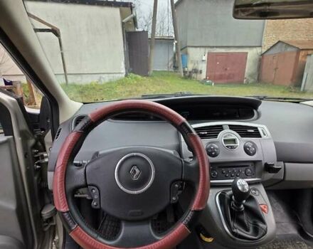 Серый Рено Сценик, объемом двигателя 1.5 л и пробегом 289 тыс. км за 4600 $, фото 14 на Automoto.ua