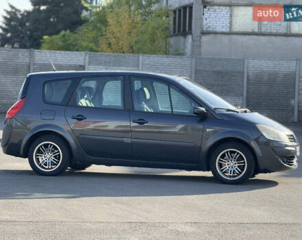 Сірий Рено Сценік, об'ємом двигуна 1.6 л та пробігом 245 тис. км за 5999 $, фото 5 на Automoto.ua
