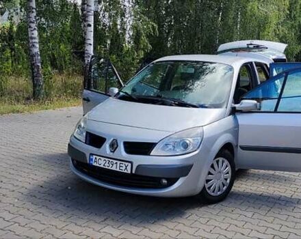 Серый Рено Сценик, объемом двигателя 1.6 л и пробегом 225 тыс. км за 4900 $, фото 9 на Automoto.ua