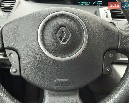Серый Рено Сценик, объемом двигателя 1.6 л и пробегом 230 тыс. км за 5699 $, фото 35 на Automoto.ua