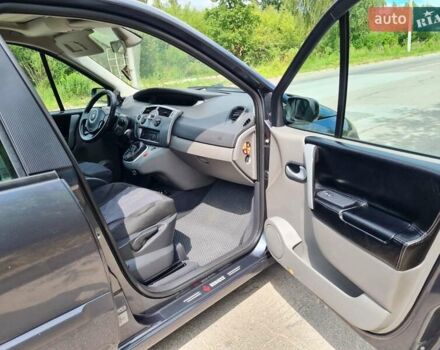 Серый Рено Сценик, объемом двигателя 1.9 л и пробегом 260 тыс. км за 4700 $, фото 15 на Automoto.ua