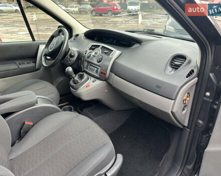 Сірий Рено Сценік, об'ємом двигуна 0 л та пробігом 188 тис. км за 5900 $, фото 27 на Automoto.ua