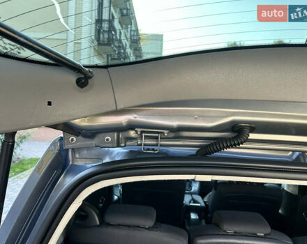 Рено Сценик 2007 в Виннице на Automoto.ua Серый Рено Сценик, объемом двигателя 2 л и пробегом 176 тыс. км за 6399 $, фото 79 на Automoto.ua