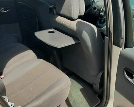 Серый Рено Сценик, объемом двигателя 1.6 л и пробегом 240 тыс. км за 5450 $, фото 23 на Automoto.ua