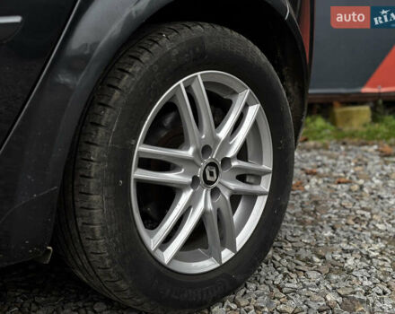 Серый Рено Сценик, объемом двигателя 1.6 л и пробегом 203 тыс. км за 5300 $, фото 13 на Automoto.ua