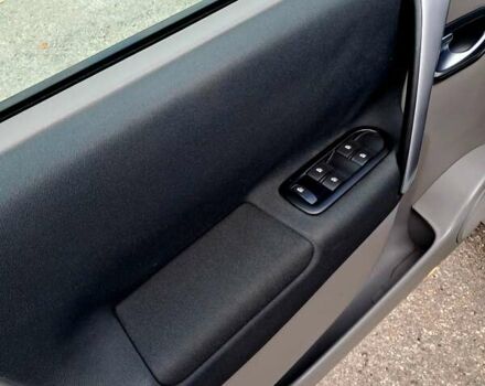 Сірий Рено Сценік, об'ємом двигуна 1.6 л та пробігом 179 тис. км за 6500 $, фото 12 на Automoto.ua