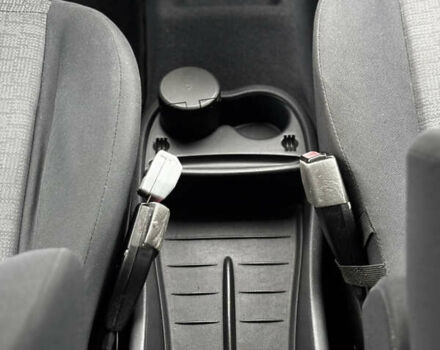 Серый Рено Сценик, объемом двигателя 1.6 л и пробегом 203 тыс. км за 5300 $, фото 20 на Automoto.ua