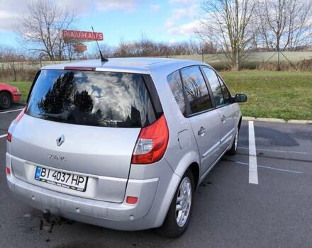 Сірий Рено Сценік, об'ємом двигуна 2 л та пробігом 210 тис. км за 6950 $, фото 2 на Automoto.ua