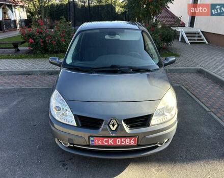 Рено Сценик 2007 в Виннице на Automoto.ua Серый Рено Сценик, объемом двигателя 2 л и пробегом 176 тыс. км за 6399 $, фото 32 на Automoto.ua