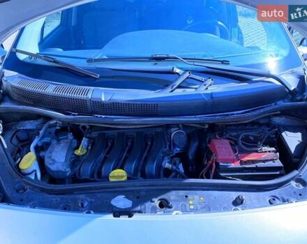 Серый Рено Сценик, объемом двигателя 1.6 л и пробегом 140 тыс. км за 6000 $, фото 10 на Automoto.ua