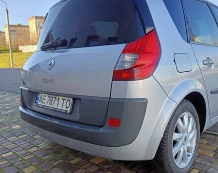 Сірий Рено Сценік, об'ємом двигуна 1.5 л та пробігом 303 тис. км за 5700 $, фото 5 на Automoto.ua