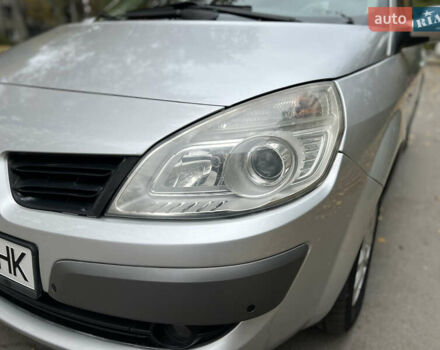 Рено Сценік 2007 у Житомирі на Automoto.ua Сірий Рено Сценік, об'ємом двигуна 1.9 л та пробігом 192 тис. км за 5200 $, фото 6 на Automoto.ua