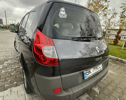 Серый Рено Сценик, объемом двигателя 1.9 л и пробегом 215 тыс. км за 5450 $, фото 10 на Automoto.ua