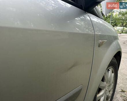 Сірий Рено Сценік, об'ємом двигуна 2 л та пробігом 219 тис. км за 4700 $, фото 4 на Automoto.ua