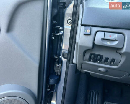 Рено Сценик 2007 в Виннице на Automoto.ua Серый Рено Сценик, объемом двигателя 2 л и пробегом 176 тыс. км за 6399 $, фото 65 на Automoto.ua