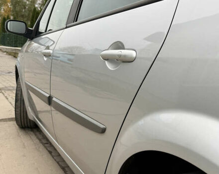 Серый Рено Сценик, объемом двигателя 1.6 л и пробегом 230 тыс. км за 5699 $, фото 77 на Automoto.ua