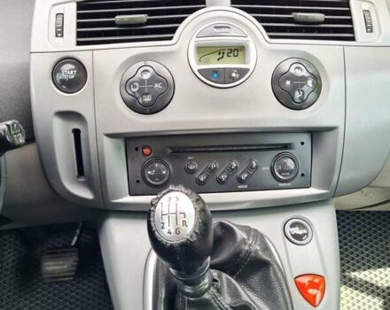 Серый Рено Сценик, объемом двигателя 1.9 л и пробегом 260 тыс. км за 4700 $, фото 13 на Automoto.ua