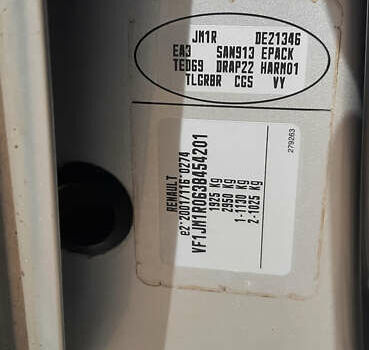 Серый Рено Сценик, объемом двигателя 1.6 л и пробегом 240 тыс. км за 5450 $, фото 28 на Automoto.ua