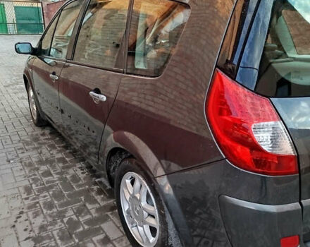 Серый Рено Сценик, объемом двигателя 1.6 л и пробегом 231 тыс. км за 4950 $, фото 6 на Automoto.ua