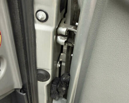 Серый Рено Сценик, объемом двигателя 1.6 л и пробегом 230 тыс. км за 5699 $, фото 112 на Automoto.ua