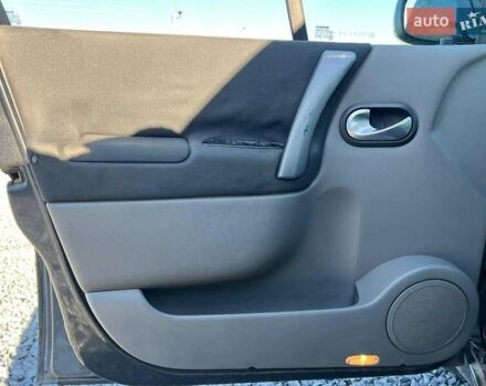 Серый Рено Сценик, объемом двигателя 2 л и пробегом 286 тыс. км за 5790 $, фото 14 на Automoto.ua