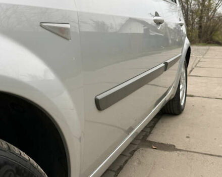 Серый Рено Сценик, объемом двигателя 1.6 л и пробегом 230 тыс. км за 5699 $, фото 78 на Automoto.ua