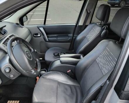 Сірий Рено Сценік, об'ємом двигуна 2 л та пробігом 210 тис. км за 6950 $, фото 9 на Automoto.ua