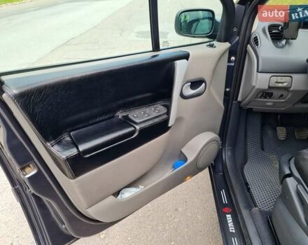 Серый Рено Сценик, объемом двигателя 1.9 л и пробегом 260 тыс. км за 4700 $, фото 7 на Automoto.ua